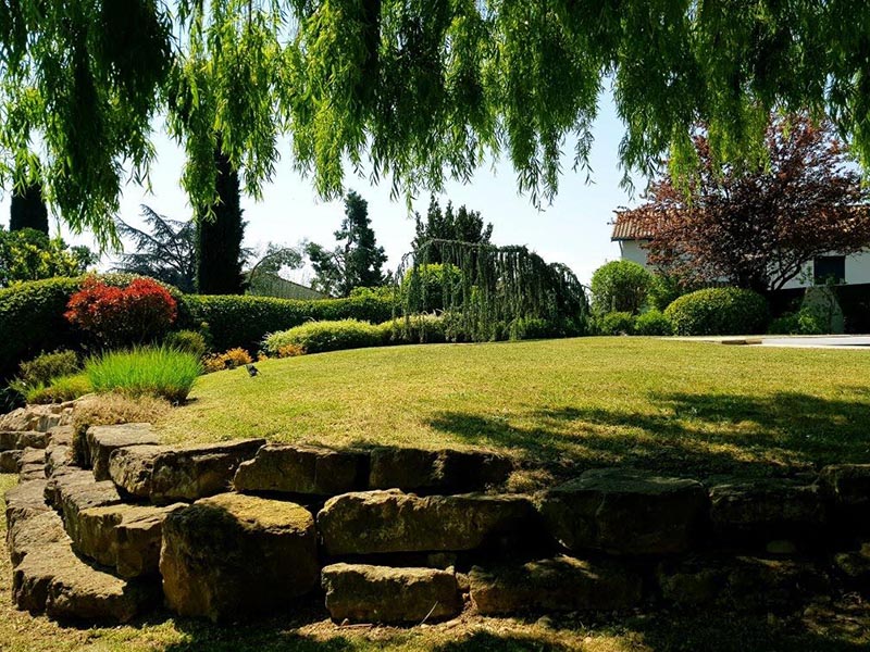 Jardinier paysagiste, Irigny