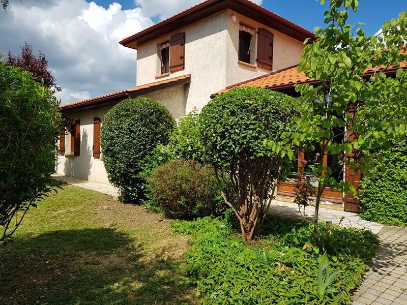 <p>Entreprise entretien jardin, Oullins</p>