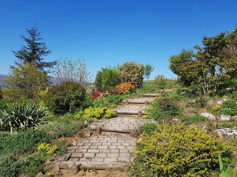 Jardinier paysagiste, Francheville